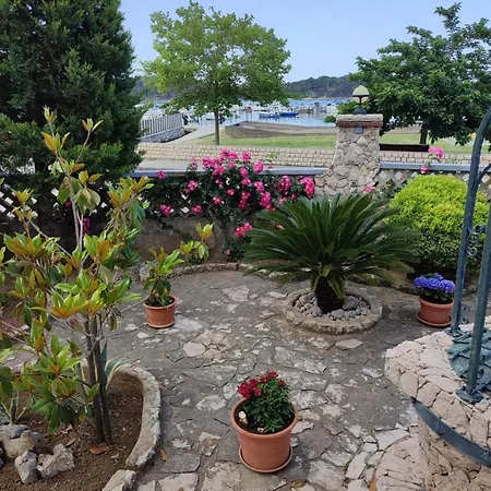 Apartmán By The Sea Palit, Rab - 22493 *