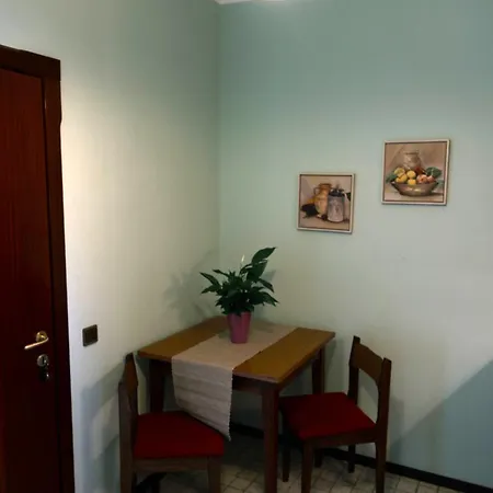 Apartment By The Sea Palit, Rab - 22493 Rab Town