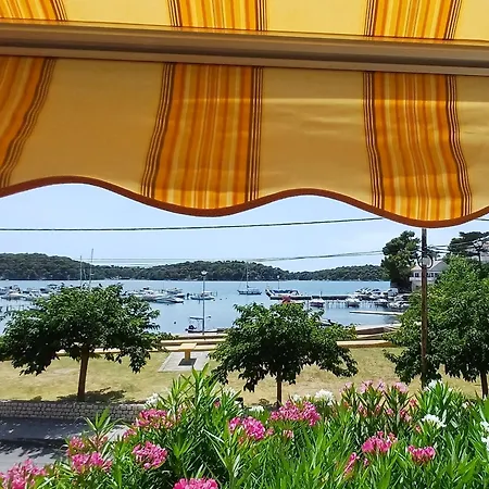 Lägenhet By The Sea Palit, Rab - 22493 Rab Town